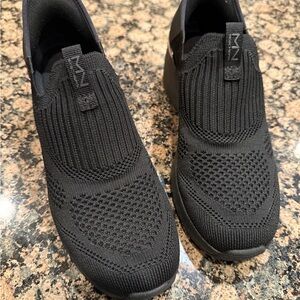 Skechers Black Slip-On wedge Shoes by Mark Mason , 6.5